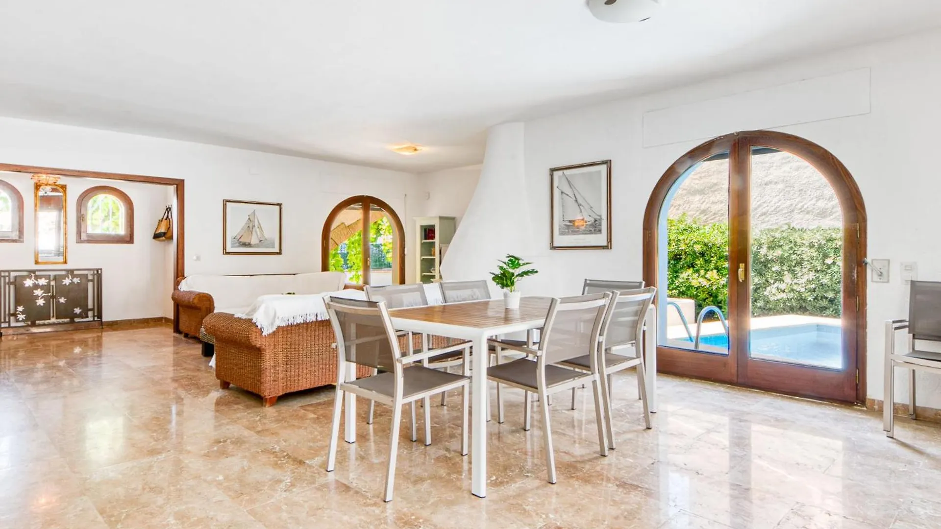 Holiday Home Playa By Interhome Empuriabrava