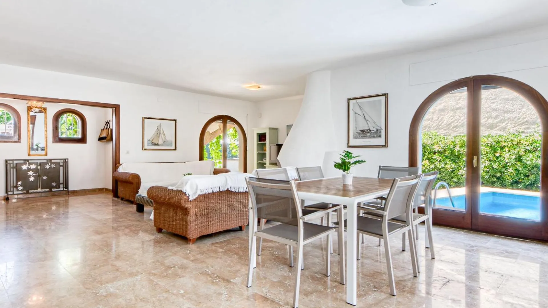 Holiday Home Playa By Interhome Empuriabrava